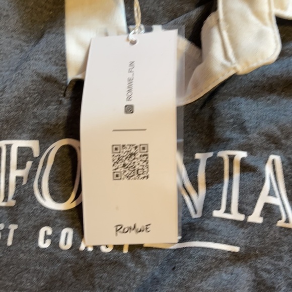 ‘California west coast’ long sleeve - Picture 2 of 2